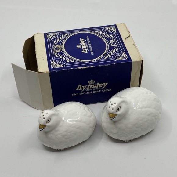 Aynsley Other - Aynsley Hand Painted Fine Bone China Salt And Pepper Shakers Birds Quail Doves